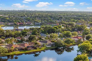 4956 Creekside Trail, Sarasota, FL 34243 - Photo 59