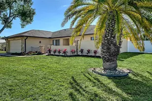 1844 Oak View Dr, Sarasota, FL 34232 - Photo 3