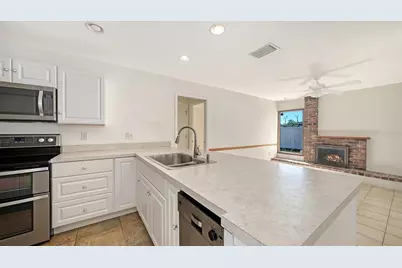 1844 Oak View Drive, Sarasota, FL 34232 - Photo 17