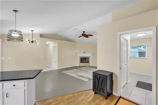 2114 49th Ave E, Bradenton, FL 34203 - Photo 15