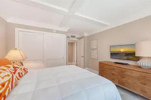 2425 Gulf Of Mexico Dr, Longboat Key, FL 34228 - Photo 23