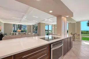 2425 Gulf Of Mexico Dr, Longboat Key, FL 34228 - Photo 13