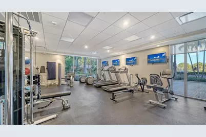 2425 Gulf Of Mexico Drive #1A, Longboat Key, FL 34228 - Photo 37