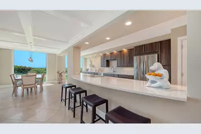 2425 Gulf Of Mexico Drive #1A, Longboat Key, FL 34228 - Photo 3