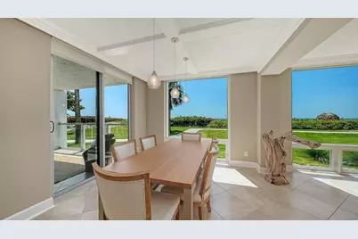 2425 Gulf Of Mexico Drive #1A, Longboat Key, FL 34228 - Photo 9