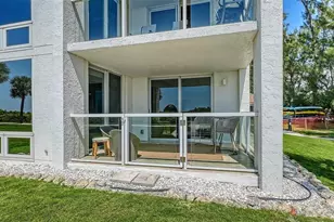 2425 Gulf Of Mexico Dr, Longboat Key, FL 34228 - Photo 29