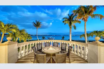 1240 Hillview Drive, Sarasota, FL 34239 - Photo 5