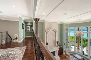 1240 Hillview Dr, Sarasota, FL 34239 - Photo 33