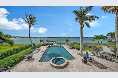 1240 Hillview Drive, Sarasota, FL 34239 - Photo 45