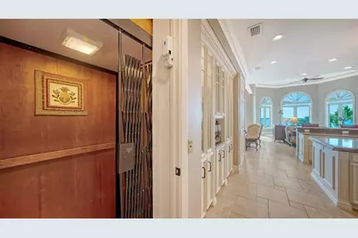 1240 Hillview Drive, Sarasota, FL 34239 - Photo 25