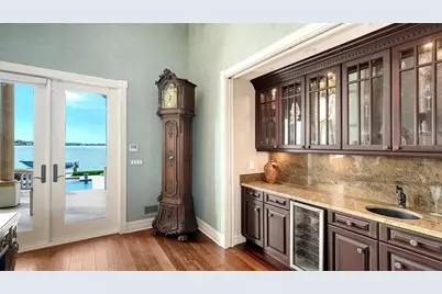 1240 Hillview Drive, Sarasota, FL 34239 - Photo 13