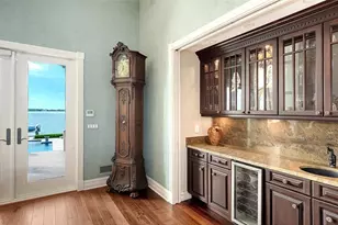 1240 Hillview Dr, Sarasota, FL 34239 - Photo 13