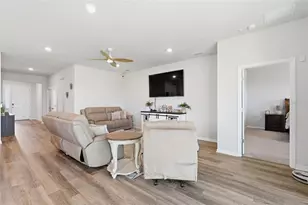 5640 Silver Moonlight Dr, Palmetto, FL 34221 - Photo 11