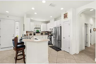 10205 Saint Francis Terrace, Palmetto, FL 34221 - Photo 11
