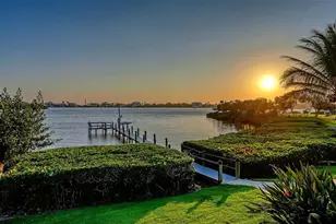 313 Lookout Point Dr, Osprey, FL 34229 - Photo 89