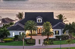 313 Lookout Point Dr, Osprey, FL 34229 - Photo 5