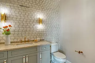 313 Lookout Point Dr, Osprey, FL 34229 - Photo 73