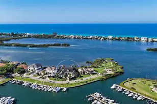 313 Lookout Point Dr, Osprey, FL 34229 - Photo 21