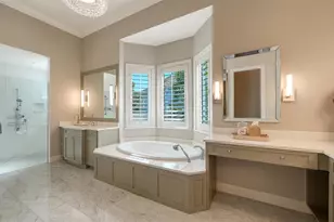 313 Lookout Point Dr, Osprey, FL 34229 - Photo 63