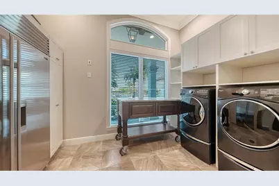 313 Lookout Point Drive, Osprey, FL 34229 - Photo 93