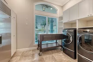 313 Lookout Point Dr, Osprey, FL 34229 - Photo 93