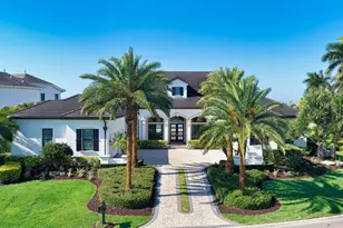 313 Lookout Point Dr, Osprey, FL 34229 - Photo 13