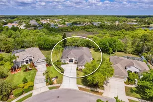 10905 Bullrush Terrace, Lakewood Ranch, FL 34202 - Photo 3