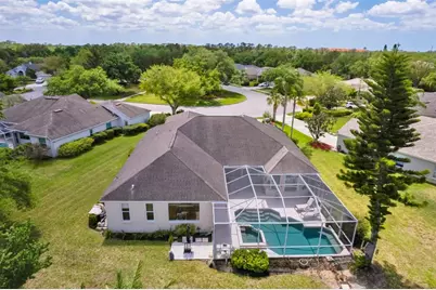 10905 Bullrush Terrace, Lakewood Ranch, FL 34202 - Photo 5