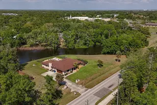 3927 Desoto Rd, Sarasota, FL 34235 - Photo 5