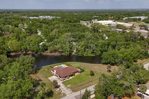 3927 Desoto Rd, Sarasota, FL 34235 - Photo 3
