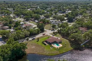 3927 Desoto Rd, Sarasota, FL 34235 - Photo 61