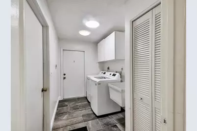 3927 Desoto Road, Sarasota, FL 34235 - Photo 39