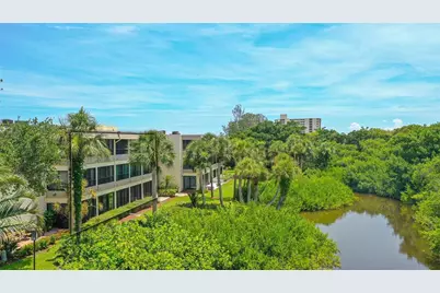 225 Hourglass Way #202, Sarasota, FL 34242 - Photo 35