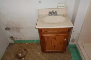 1906 Dudley Pl, Sarasota, FL 34235 - Photo 17