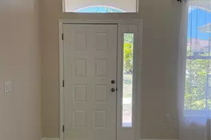 4833 Post Pointe Dr, Sarasota, FL 34233 - Photo 5