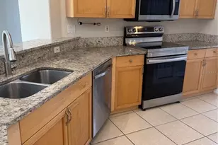 4833 Post Pointe Dr, Sarasota, FL 34233 - Photo 11