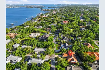 4937 Landings Court, Sarasota, FL 34231 - Photo 31