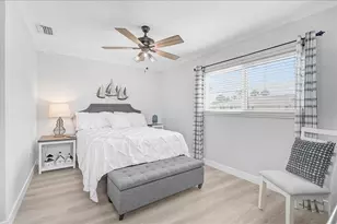 2222 Orange Blossom Ln, Bradenton, FL 34207 - Photo 13