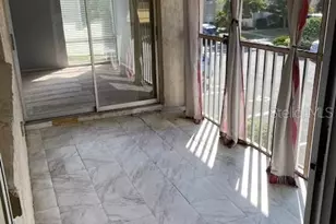 2121 Wood St, Sarasota, FL 34237 - Photo 9