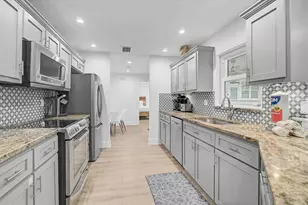 3515 La Paloma Ave, Sarasota, FL 34242 - Photo 5