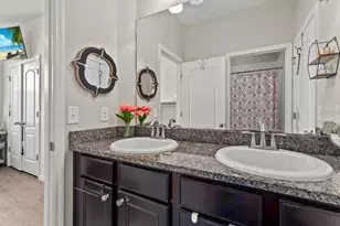 15531 Trinity Fall Way, Bradenton, FL 34212 - Photo 33
