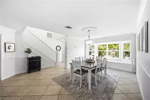 3953 Prairie Dunes Dr, Sarasota, FL 34238 - Photo 9