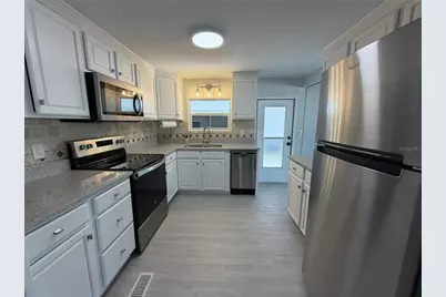 5308 Tri Par Drive, Sarasota, FL 34234 - Photo 17