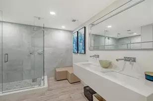1932 Harbourside Dr, Longboat Key, FL 34228 - Photo 23