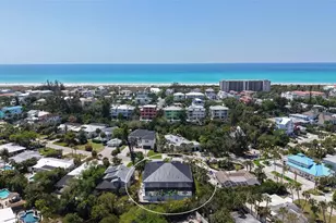 413 Island Cir, Sarasota, FL 34242 - Photo 41