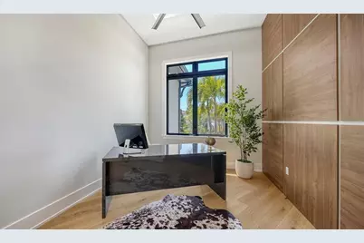 413 Island Circle, Sarasota, FL 34242 - Photo 13