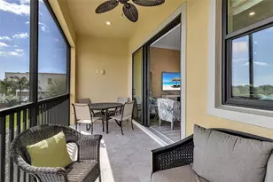 5589 Cannes Cir, Sarasota, FL 34231 - Photo 11