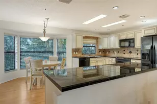 4557 Bay Club Dr, Bradenton, FL 34210 - Photo 21