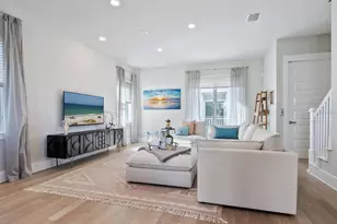 508 Laurel Pk Dr, Sarasota, FL 34236 - Photo 7