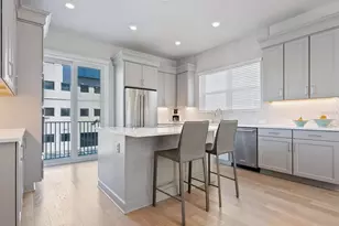 508 Laurel Pk Dr, Sarasota, FL 34236 - Photo 11